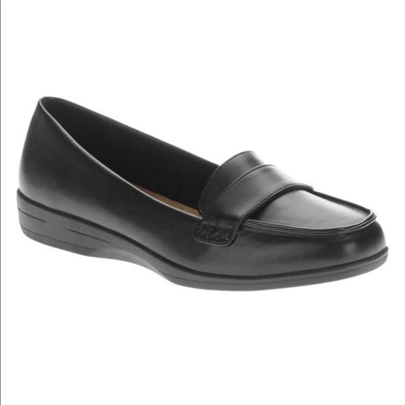 Women's Casual Slip-On Dress Shoe - Picture 3 of 8